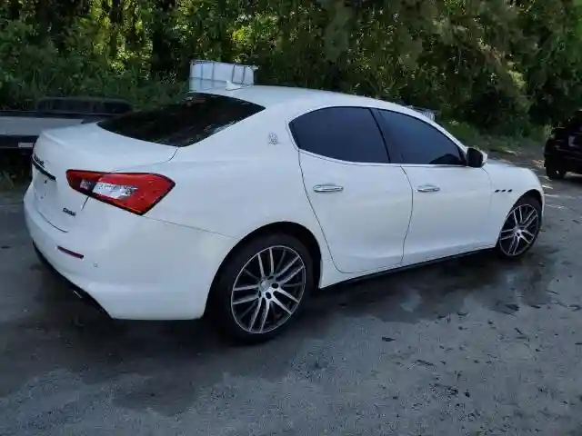 ZAM57XSA3K1322916 2019 MASERATI ALL MODELS-2