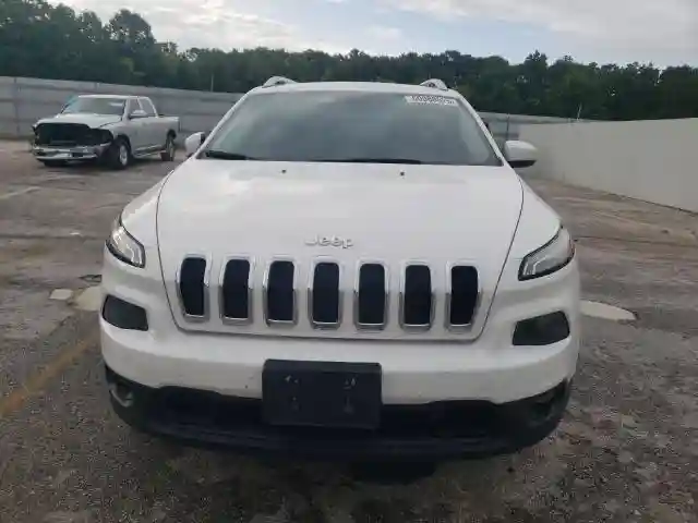 1C4PJMCS5HD226281 2017 JEEP GRAND CHEROKEE-4