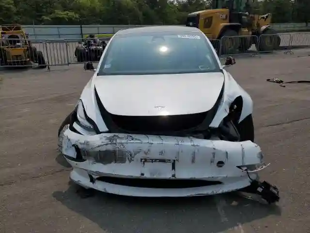 5YJ3E1EB4LF744477 2020 TESLA MODEL 3-4