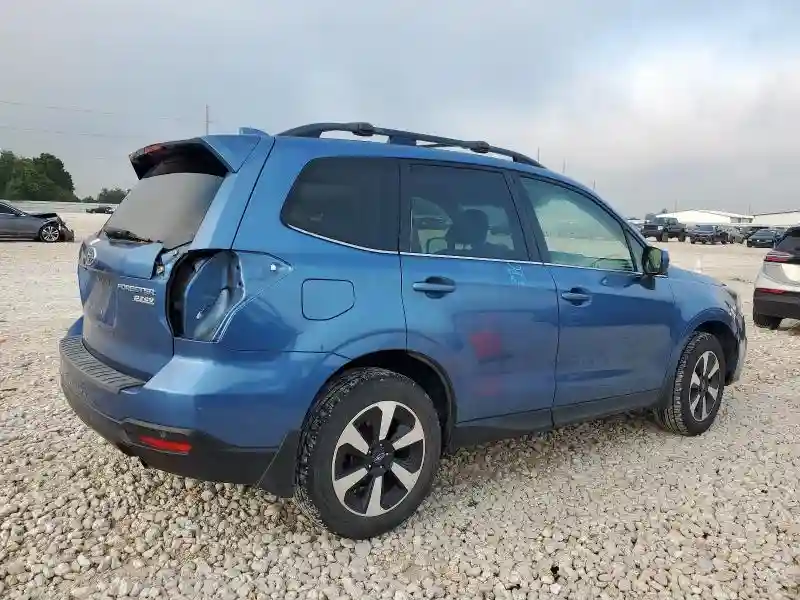 JF2SJARC8HH530319 2017 SUBARU FORESTER-2