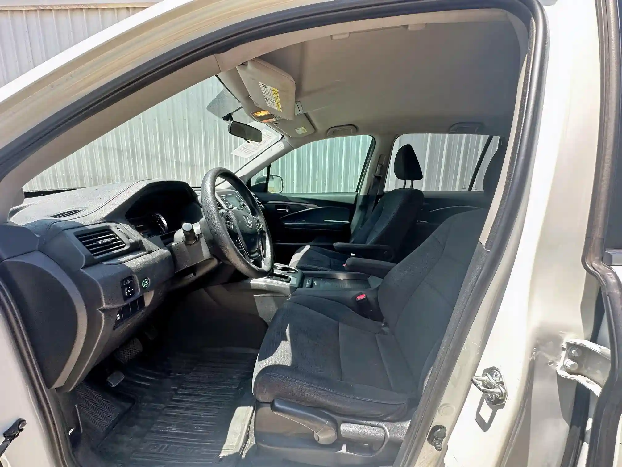 5FNYF5H14JB003014 2018 HONDA PILOT-4