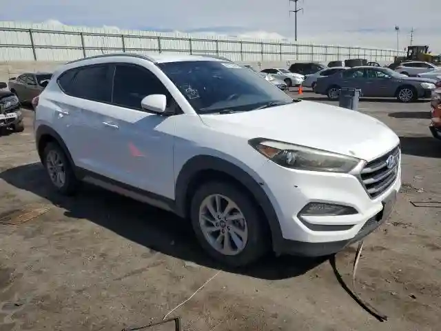 KM8J33A48HU306233 2017 HYUNDAI TUCSON-3