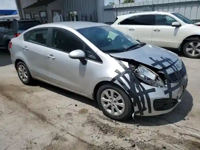 KNADM4A33F6502994 2015 KIA RIO-3