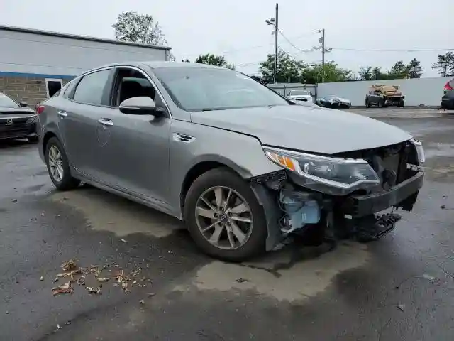 5XXGT4L31GG028613 2016 KIA OPTIMA-3