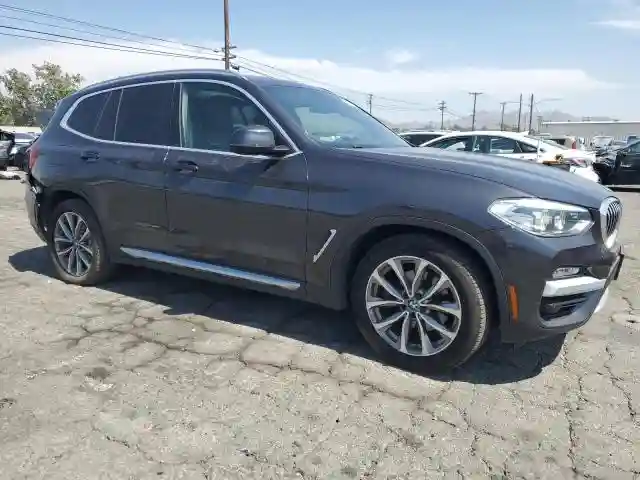 5UXTR7C54KLR39607 2019 BMW X3-3