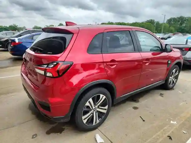 JA4ARUAU8SU003849 2025 MITSUBISHI OUTLANDER-2