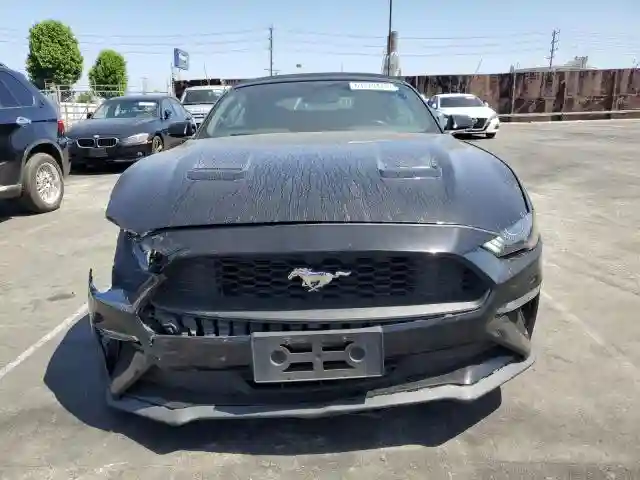 1FATP8UH2J5133487 2018 FORD ALL MODELS-4