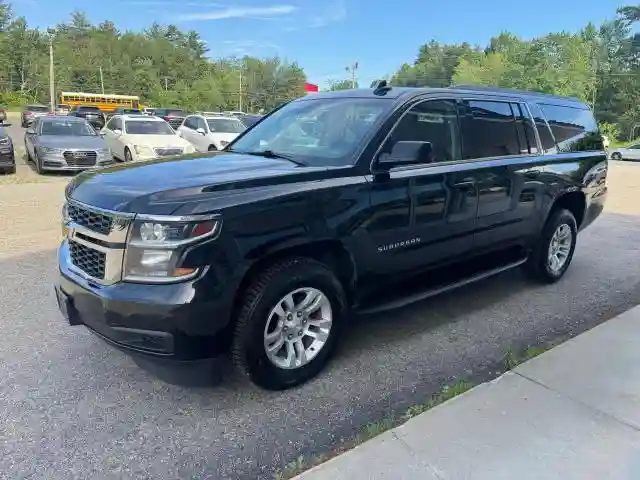 1GNSKHKC2JR110075 2018 CHEVROLET SUBURBAN-1