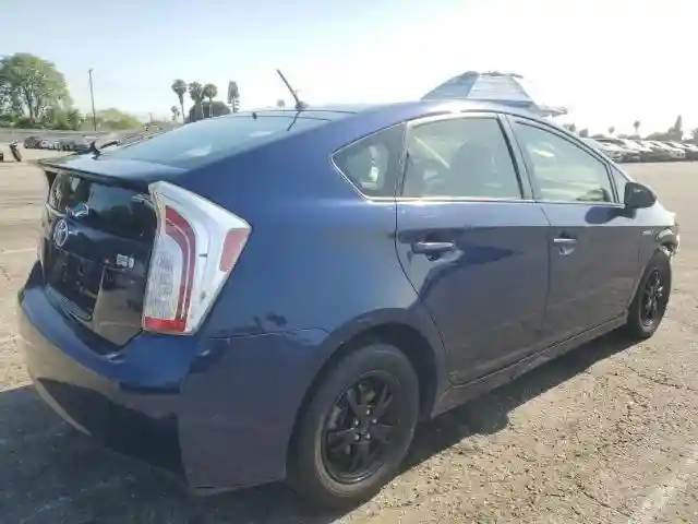 JTDKN3DU2F1930445 2015 TOYOTA PRIUS-2