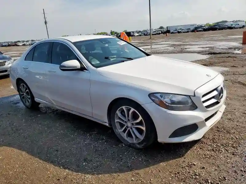 55SWF4JB5GU172163 2016 MERCEDES-BENZ C-CLASS-3