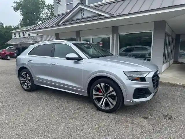 WA1BVAF19KD030815 2019 AUDI Q8-0