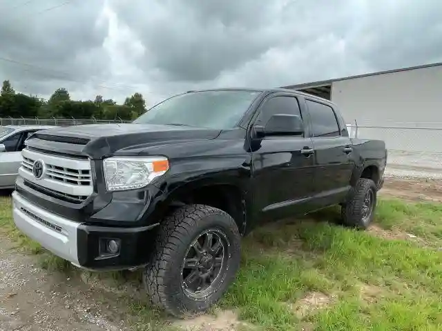 5TFDW5F12FX440668 2015 TOYOTA TUNDRA-1