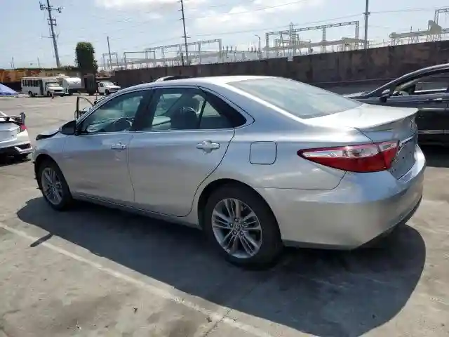4T1BF1FK6GU240643 2016 TOYOTA CAMRY-1