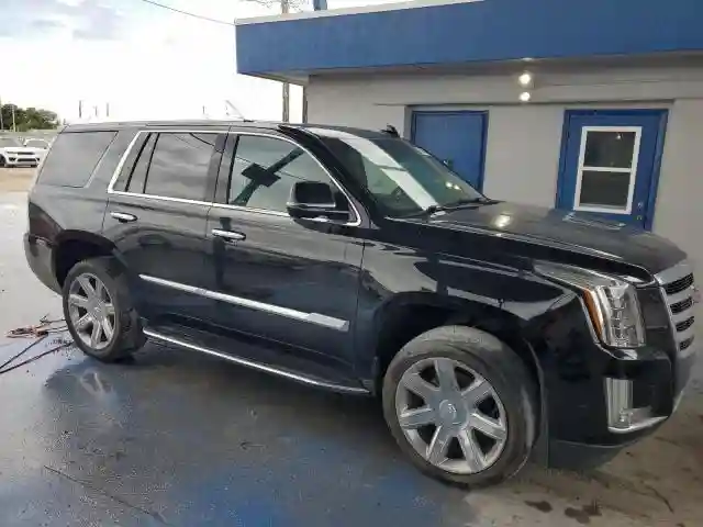 1GYS3BKJ8KR272967 2019 CADILLAC ESCALADE-3