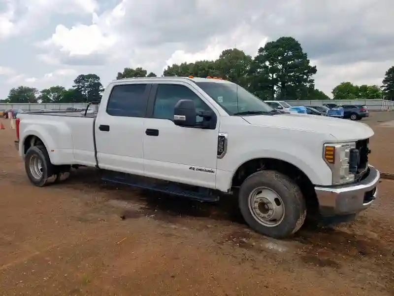 1FT8W3CT5KEC67505 2019 FORD F350-3
