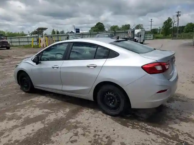 1G1BC5SM1J7186601 2018 CHEVROLET CRUZE-1