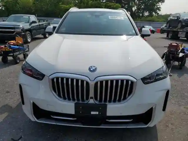 5UX43EU01R9U24147 2024 BMW X5-4