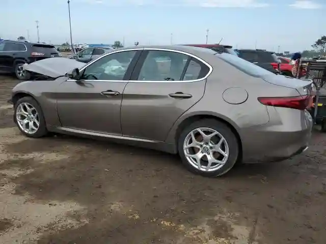 ZARFANBNXK7615801 2019 ALFA ROMEO GIULIA-1