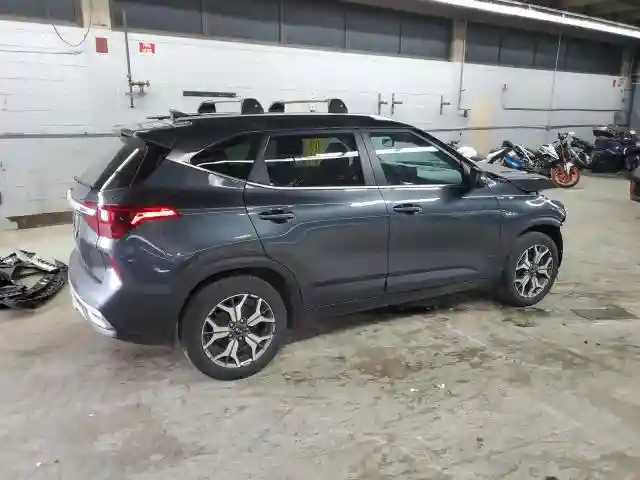 KNDERCAA4M7119123 2021 KIA SELTOS-2