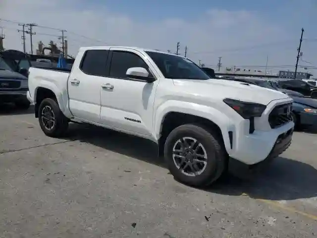 3TMKB5FN4RM009054 2024 TOYOTA TACOMA-3