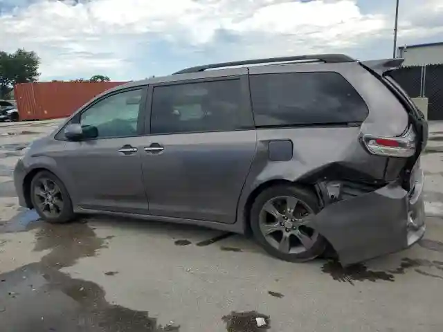 5TDXK3DC4GS749888 2016 TOYOTA SIENNA-1