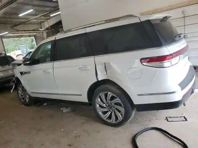 5LMJJ2LT5NEL14135 2022 LINCOLN NAVIGATOR-1