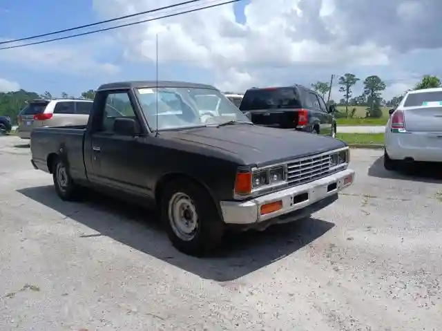 1N6ND01S1FC318854 1985 NISSAN 720-0