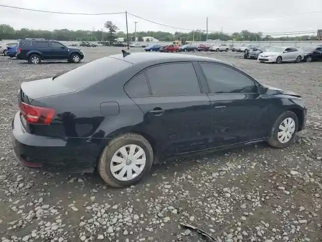 3VW267AJ1GM276134 2016 VOLKSWAGEN JETTA-2