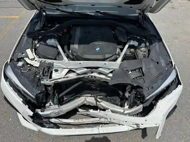 WBA7T4C04LCE19948 2020 BMW 7 SERIES-4