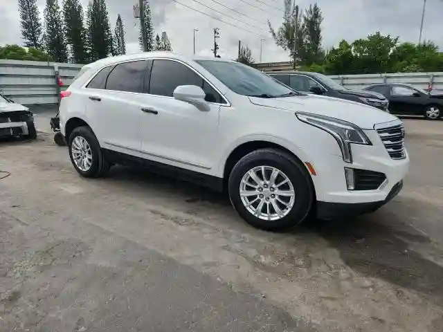 1GYKNARSXJZ153562 2018 CADILLAC XT5-3