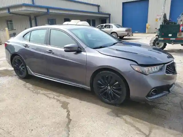 19UUB3F6XJA003378 2018 ACURA TLX-3
