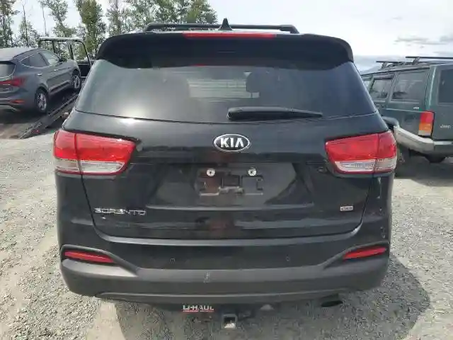 5XYPGDA38JG349574 2018 KIA SORENTO-5