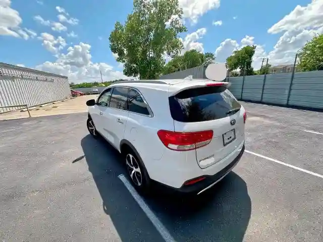 5XYPH4A58JG399034 2018 KIA SORENTO-2