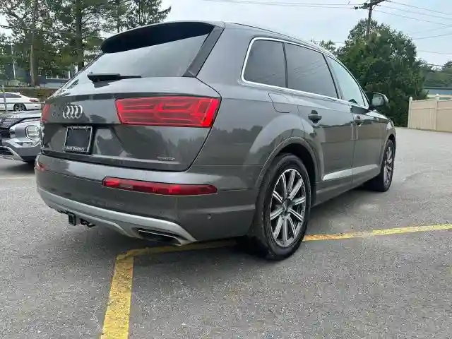 WA1LAAF73KD048392 2019 AUDI Q7-2