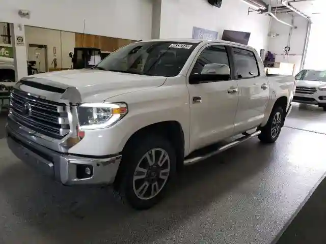5TFAY5F19JX753397 2018 TOYOTA TUNDRA-0