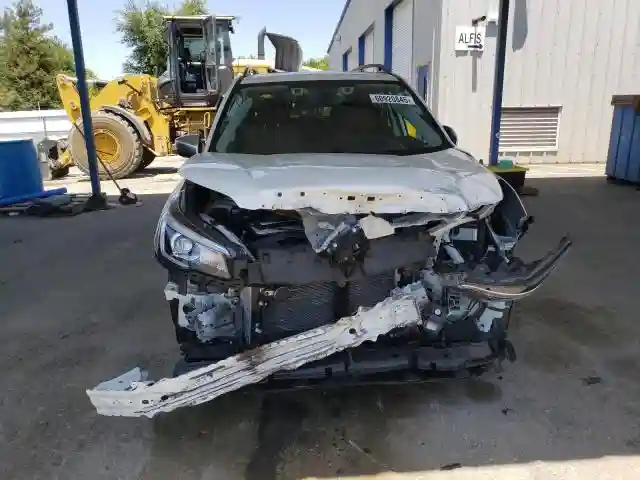 JF2SKAWCXKH487319 2019 SUBARU FORESTER-4