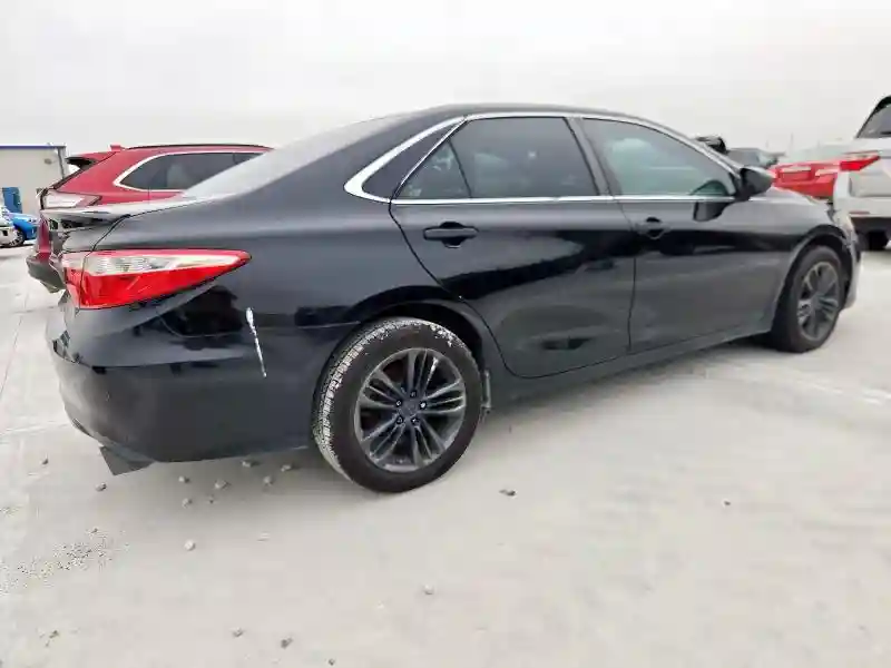 4T1BF1FK0GU591550 2016 TOYOTA CAMRY-2