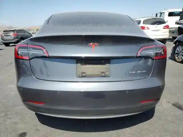 5YJ3E1EB6MF879798 2021 TESLA MODEL 3-5