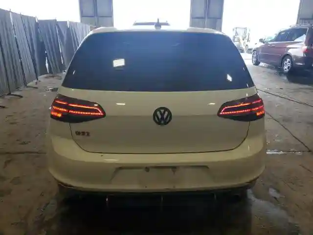 3VW447AU8HM076331 2017 VOLKSWAGEN GTI-5