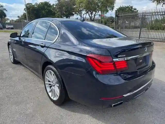 WBAYB6C5XFD965910 2015 BMW 7 SERIES-1