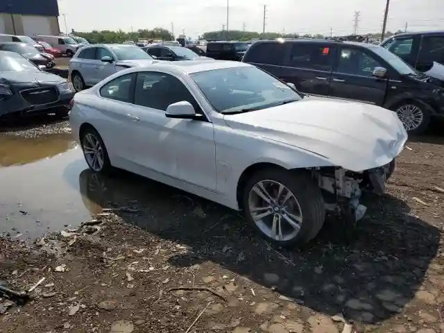 WBA4W5C55JAE43311 2018 BMW 4 SERIES-3