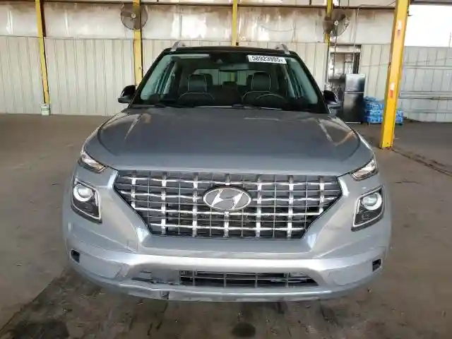 KMHRC8A36NU181204 2022 HYUNDAI VENUE-4