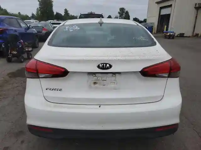 3KPFL4A76HE054846 2017 KIA FORTE-5