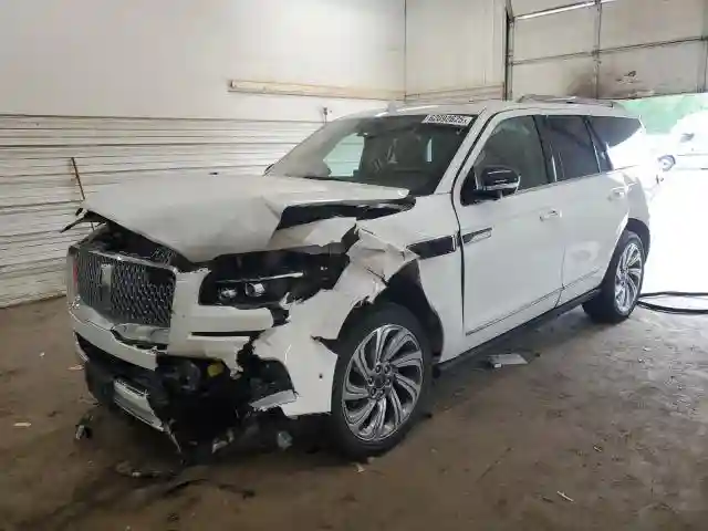 5LMJJ2LT5NEL14135 2022 LINCOLN NAVIGATOR-0