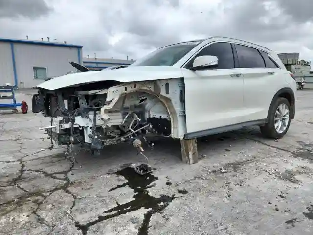 3PCAJ5M32KF119188 2019 INFINITI QX50-0