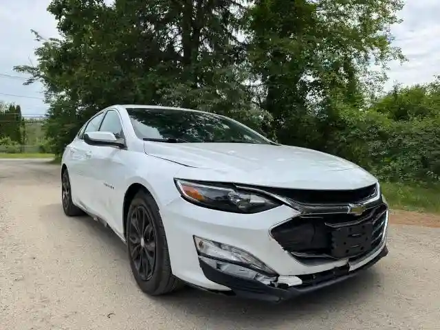 1G1ZD5STXKF220223 2019 CHEVROLET MALIBU-0