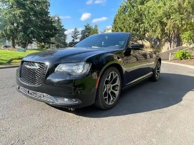 2C3CCABG5JH313938 2018 CHRYSLER 300-1