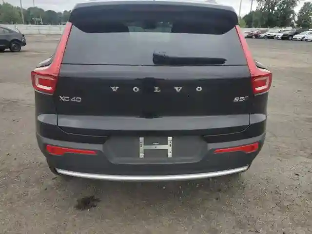 YV4L12UE8S2505476 2025 VOLVO XC40 PLUS-5
