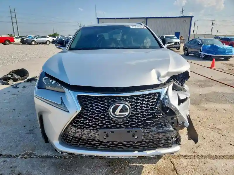JTJYARBZXH2081618 2017 LEXUS NX-4