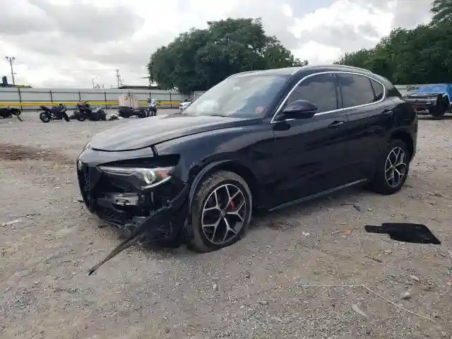 ZASPAKBN3L7C86400 2020 ALFA ROMEO STELVIO-0